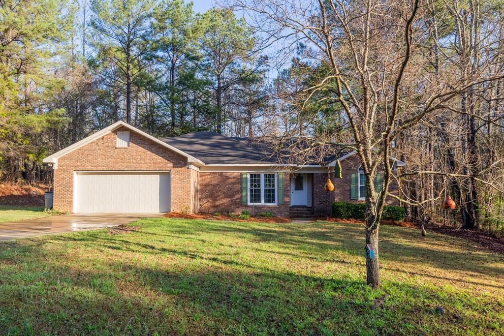 239 Ossahatchee Drive, Ellerslie, GA 31807