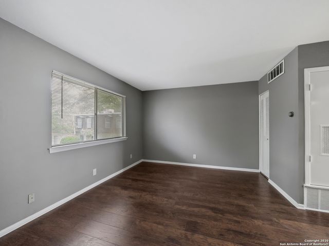 1045 Shook Ave Apt 134, San Antonio, TX 78212