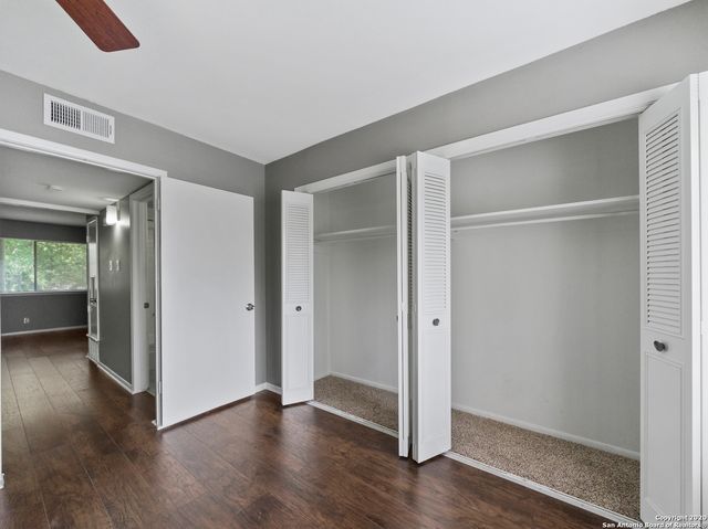 1045 Shook Ave Apt 134, San Antonio, TX 78212