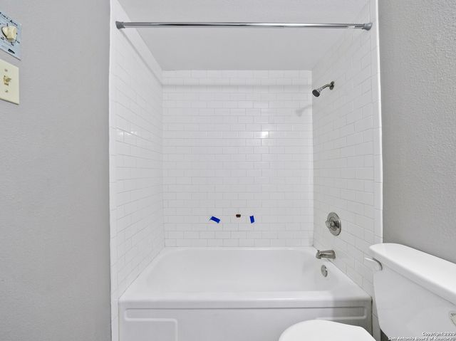 1045 Shook Ave Apt 134, San Antonio, TX 78212