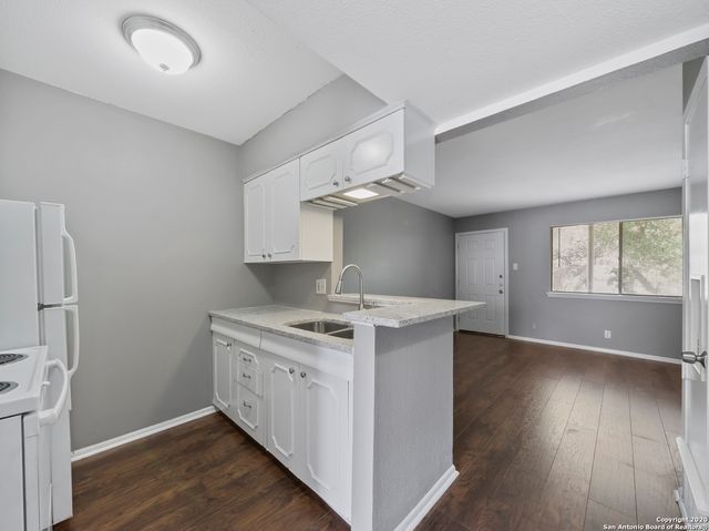 1045 Shook Ave Apt 134, San Antonio, TX 78212