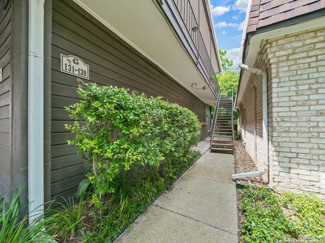 1045 Shook Ave Apt 134, San Antonio, TX 78212