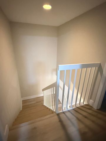 205 Charter Way, West Palm Beach, FL 33407