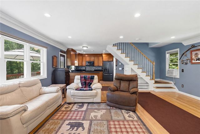 193 Lake Washington Drive, Glocester, RI 02814