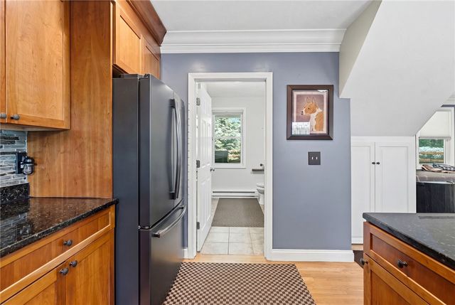 193 Lake Washington Drive, Glocester, RI 02814