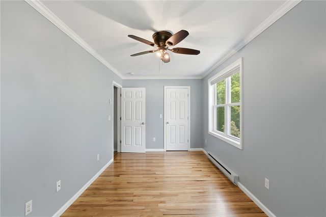 193 Lake Washington Drive, Glocester, RI 02814