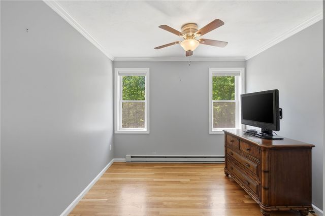 193 Lake Washington Drive, Glocester, RI 02814