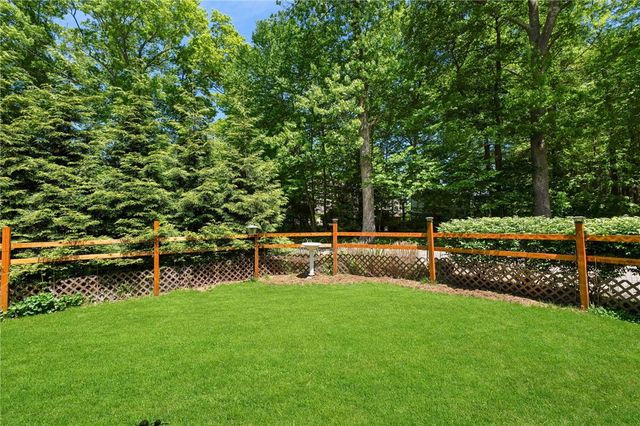 193 Lake Washington Drive, Glocester, RI 02814