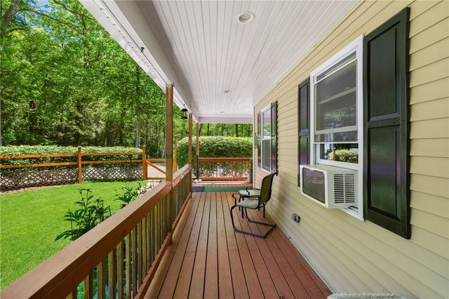 193 Lake Washington Drive, Glocester, RI 02814
