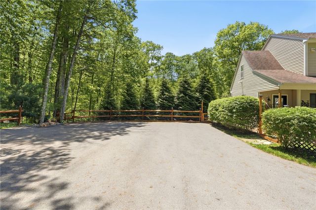 193 Lake Washington Drive, Glocester, RI 02814