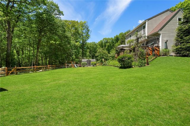 193 Lake Washington Drive, Glocester, RI 02814