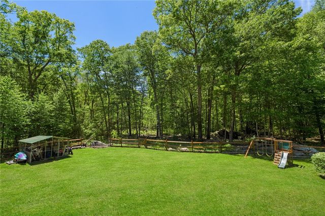 193 Lake Washington Drive, Glocester, RI 02814