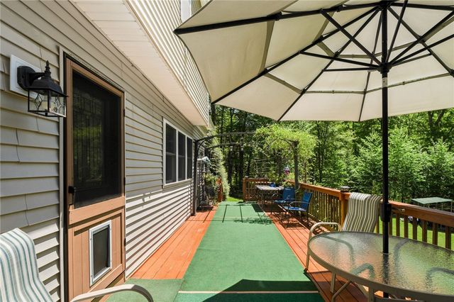 193 Lake Washington Drive, Glocester, RI 02814