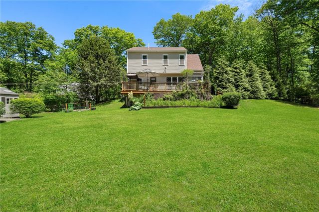193 Lake Washington Drive, Glocester, RI 02814