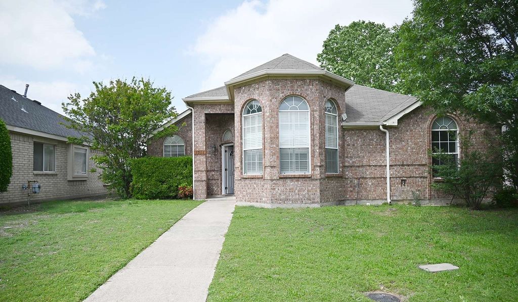 1511 Oak Tree Road, Allen, TX 75002