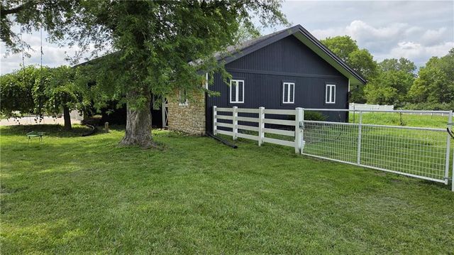 23600 E 88th Street, Lee's Summit, MO 64064