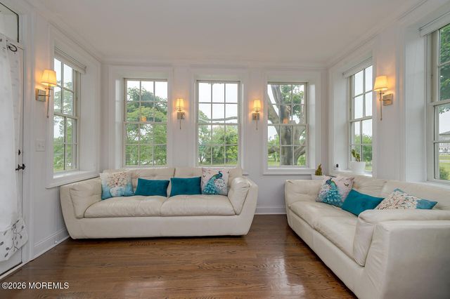 9 Allen Avenue, Oceanport, NJ 07757