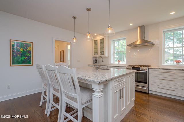9 Allen Avenue, Oceanport, NJ 07757