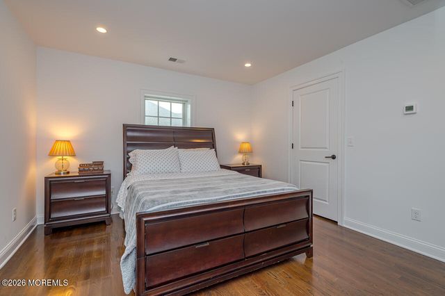 9 Allen Avenue, Oceanport, NJ 07757