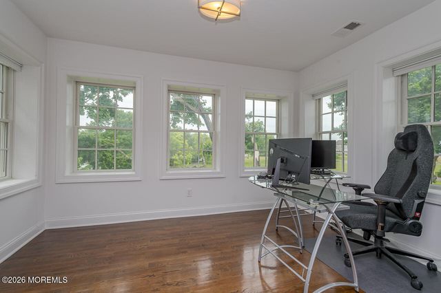 9 Allen Avenue, Oceanport, NJ 07757