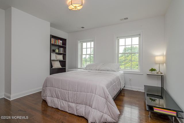 9 Allen Avenue, Oceanport, NJ 07757