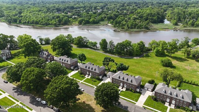 9 Allen Avenue, Oceanport, NJ 07757
