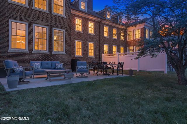 9 Allen Avenue, Oceanport, NJ 07757