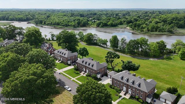9 Allen Avenue, Oceanport, NJ 07757