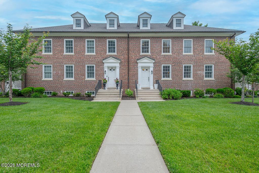 9 Allen Avenue, Oceanport, NJ 07757