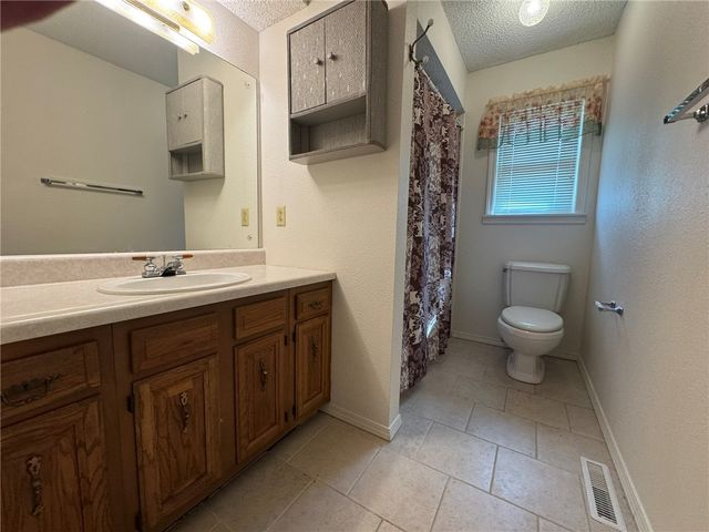 1913 Mimosa, Mountain Home, AR 72653