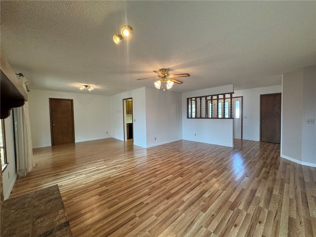 1913 Mimosa, Mountain Home, AR 72653