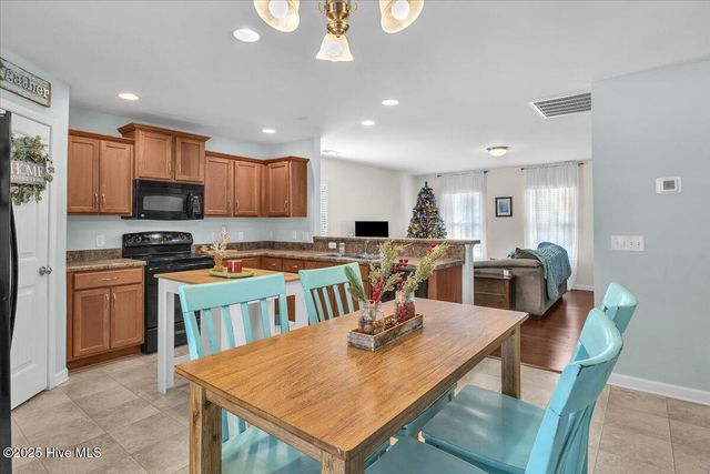 1301 Deer Hill Drive, Wilmington, NC 28409