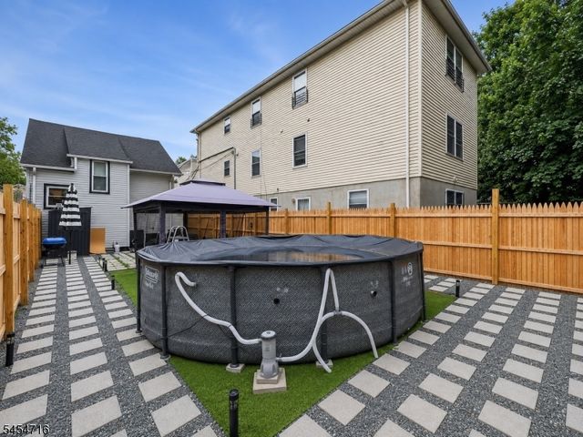 239 S 19Th St, Newark City, NJ 07103
