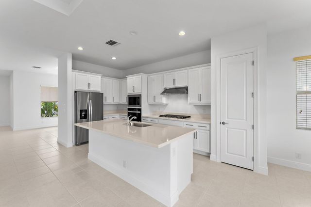 12573 Nautilus Circle, Palm Beach Gardens, FL 33412