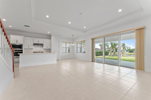 12573 Nautilus Circle, Palm Beach Gardens, FL 33412