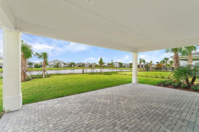 12573 Nautilus Circle, Palm Beach Gardens, FL 33412