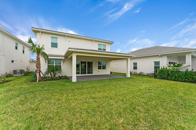 12573 Nautilus Circle, Palm Beach Gardens, FL 33412