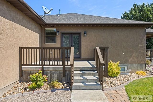 320 N 3718 E, Rigby, ID 83442