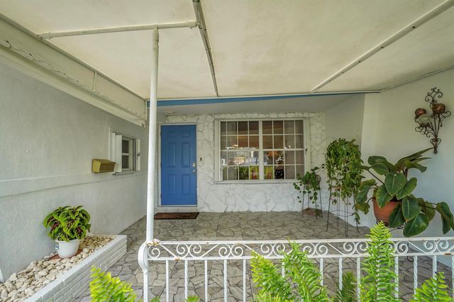 707 N 32nd Avenue, Hollywood, FL 33021