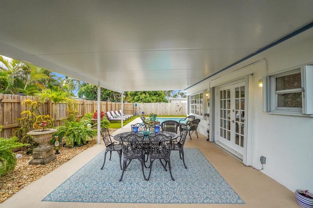 707 N 32nd Avenue, Hollywood, FL 33021