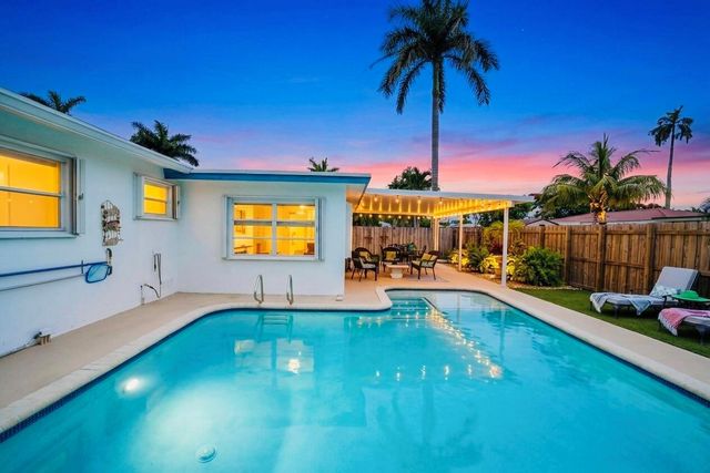707 N 32nd Avenue, Hollywood, FL 33021