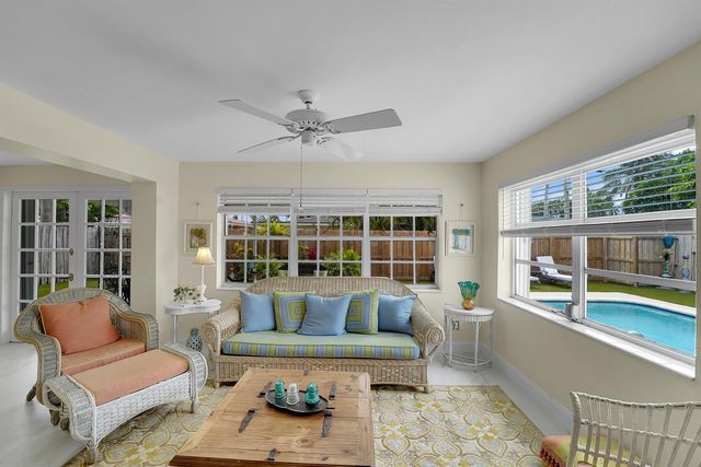 707 N 32nd Avenue, Hollywood, FL 33021