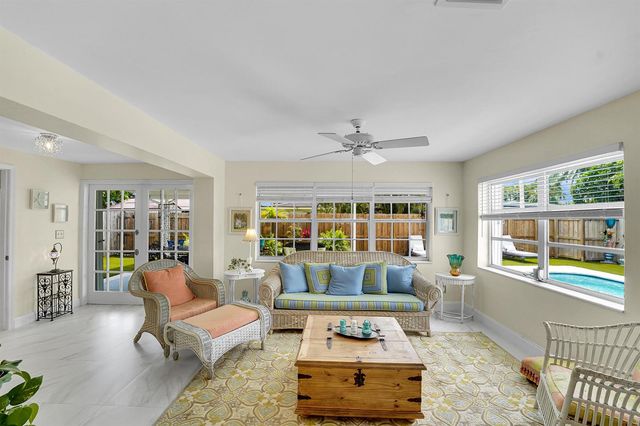 707 N 32nd Avenue, Hollywood, FL 33021