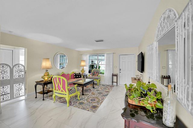 707 N 32nd Avenue, Hollywood, FL 33021