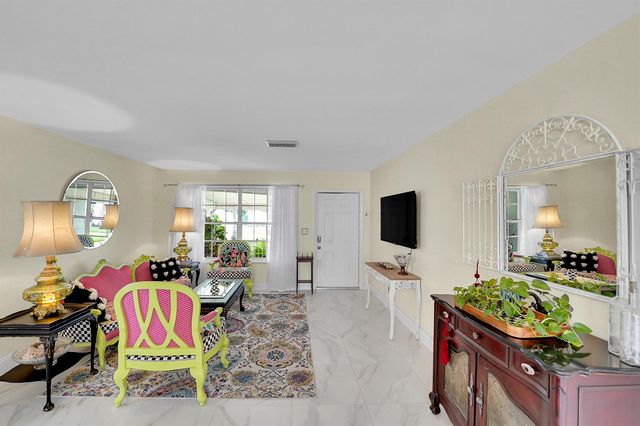 707 N 32nd Avenue, Hollywood, FL 33021
