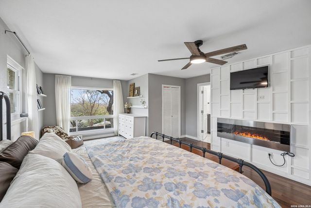 677 Floral, New Braunfels, TX 78130