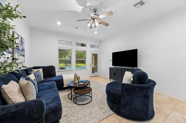 109 Sunset Drive, Friendswood, TX 77546