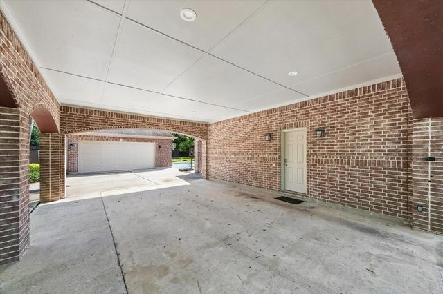109 Sunset Drive, Friendswood, TX 77546