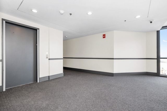 165 Cottage St 410, Chelsea, MA 02150