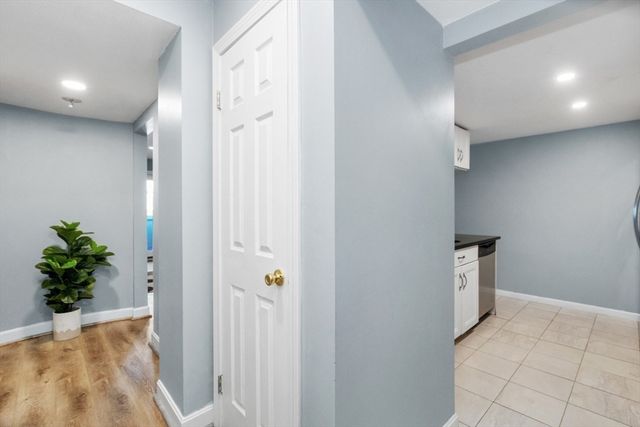 165 Cottage St 410, Chelsea, MA 02150